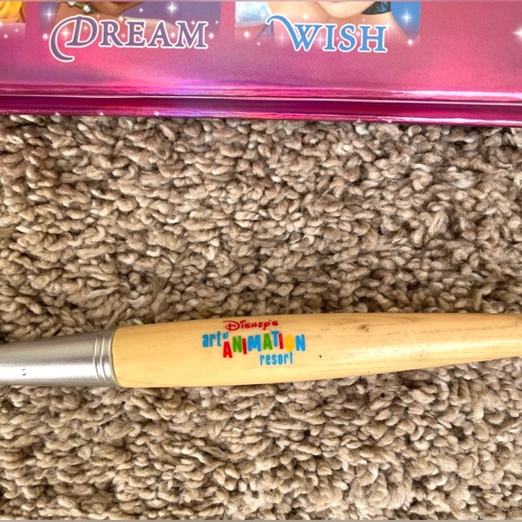 Disney Princess Autograph Book - Picture 3 of 13